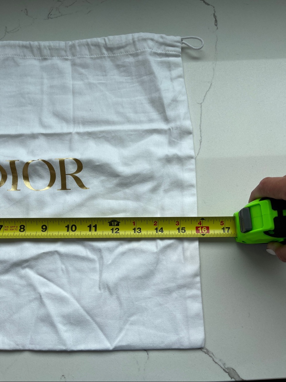 Dior White Cotton Drawstring Dust Bags with Gold Logo - Picture 2 of 7